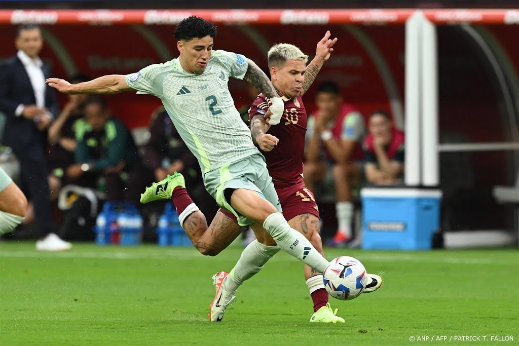 Ajax verkoopt verdediger Sánchez aan Mexicaanse club Cruz Azul