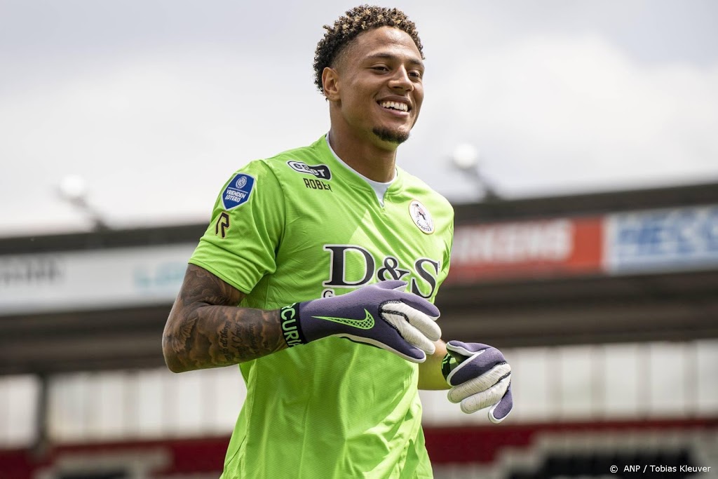 Sparta legt doelman Okoye vast tot 2025