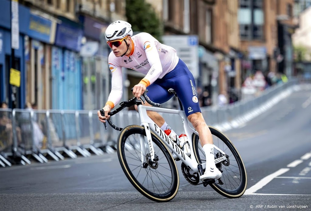Van der Poel voorziet 'soort afvalrace' op bochtig WK-parcours