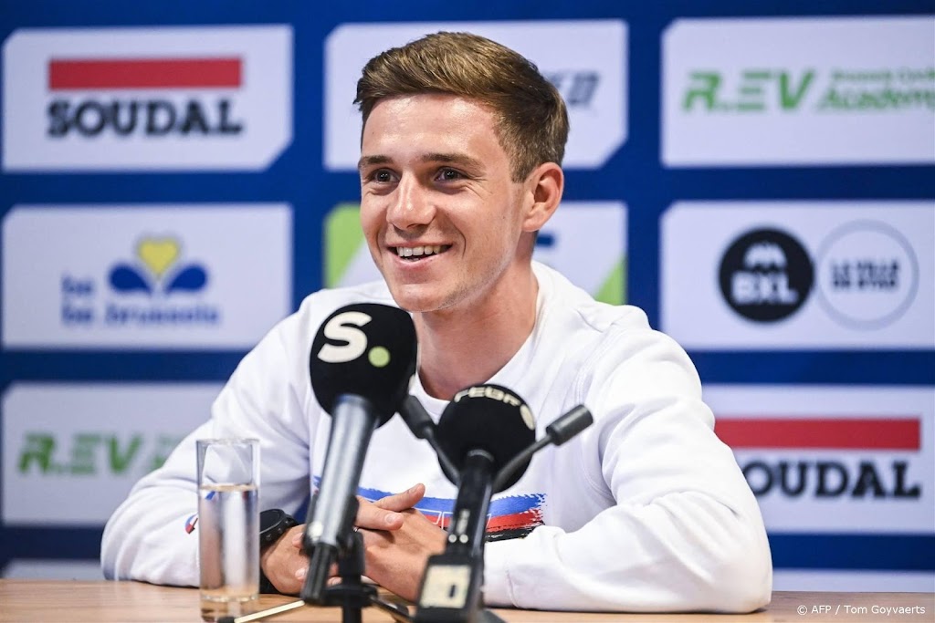 Titelhouder Evenepoel juicht drie Belgische kopmannen op WK toe
