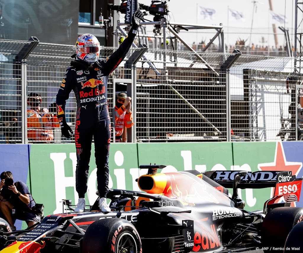 Verstappen: heerlijk gevoel om in Zandvoort pole te pakken