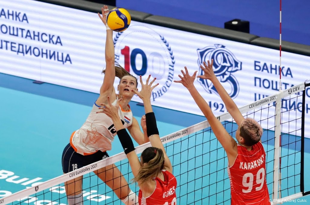 Volleybalsters verliezen van Turkije en grijpen naast EK-brons