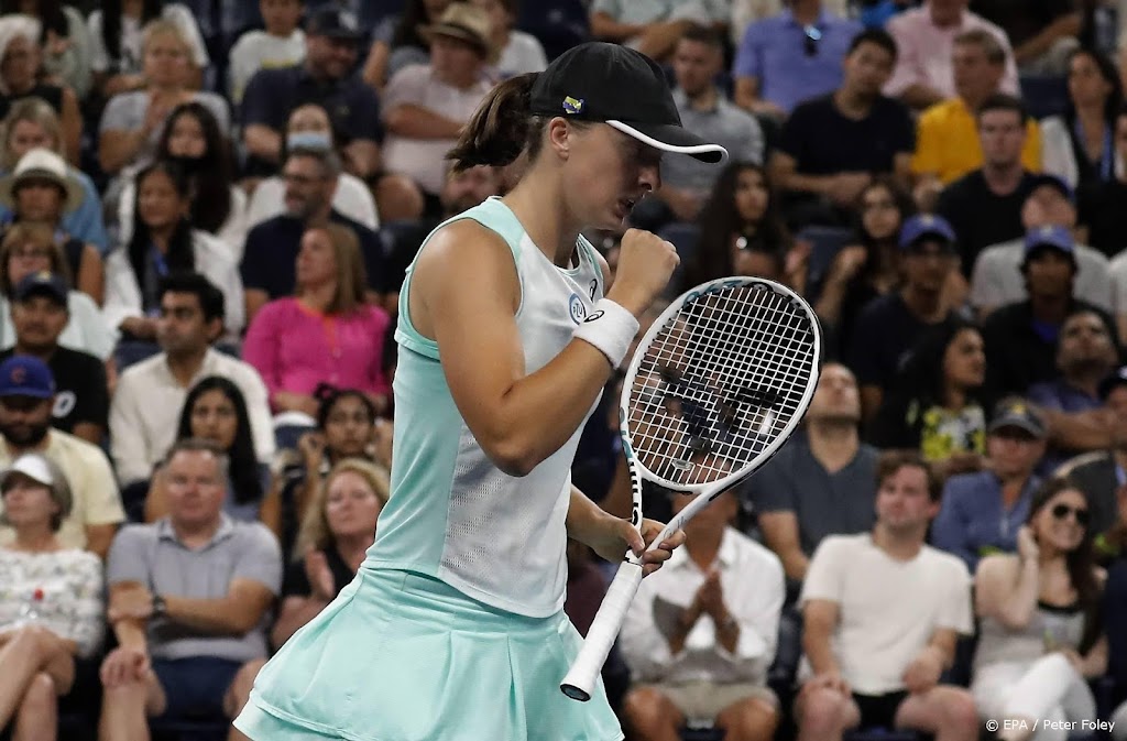 Tennisster Swiatek zonder setverlies naar vierde ronde US Open