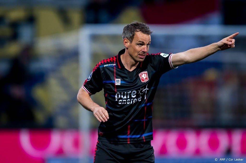 FC Twente heeft aanvoerder Brama terug voor derby