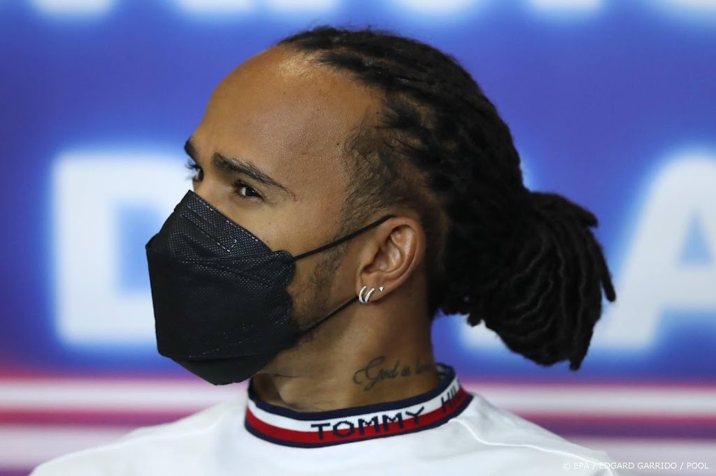 Hamilton wil op 'correcte wijze' wereldkampioen worden
