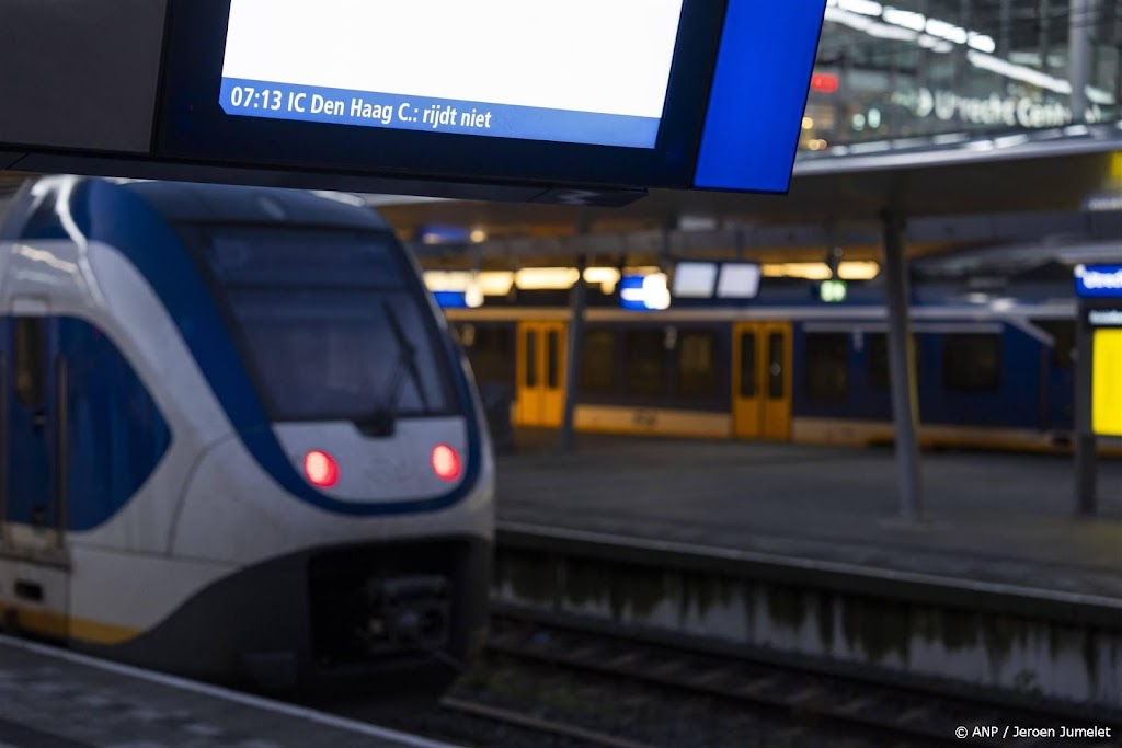 Treinen rijden weer tussen Den Haag en Rotterdam