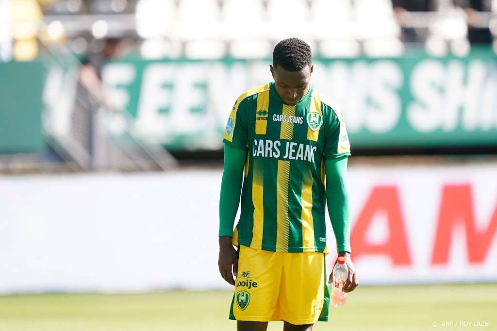 ADO-verdediger Pinas dit jaar niet meer in actie