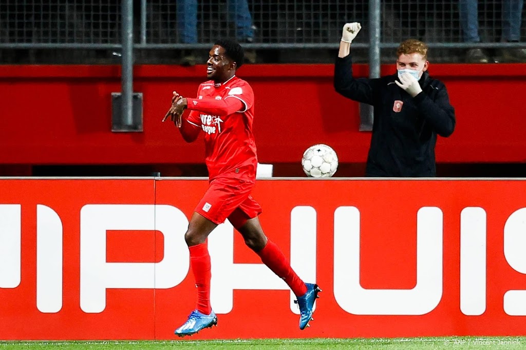 FC Twente heeft Menig terug voor uitwedstrijd tegen koploper Ajax