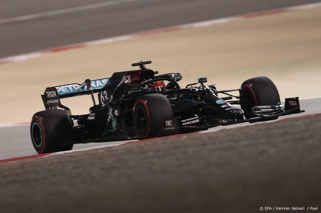 Russell laat zich meteen gelden als vervanger Hamilton