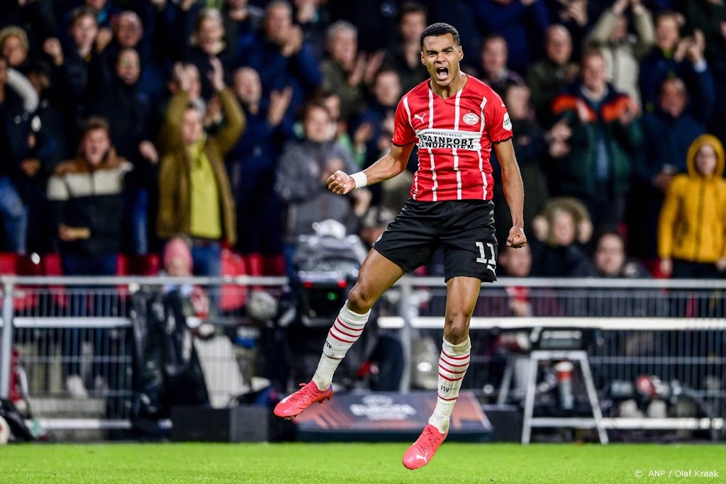 Gakpo terug in basis bij PSV