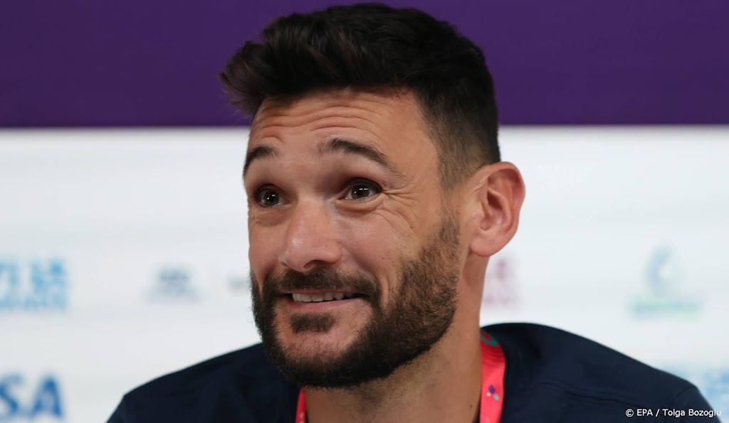 Franse doelman Lloris evenaart op WK recordinternational Thuram