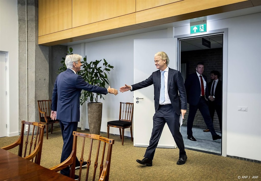 Verkenner Plasterk ontvangt vier leiders in tweede gespreksronde