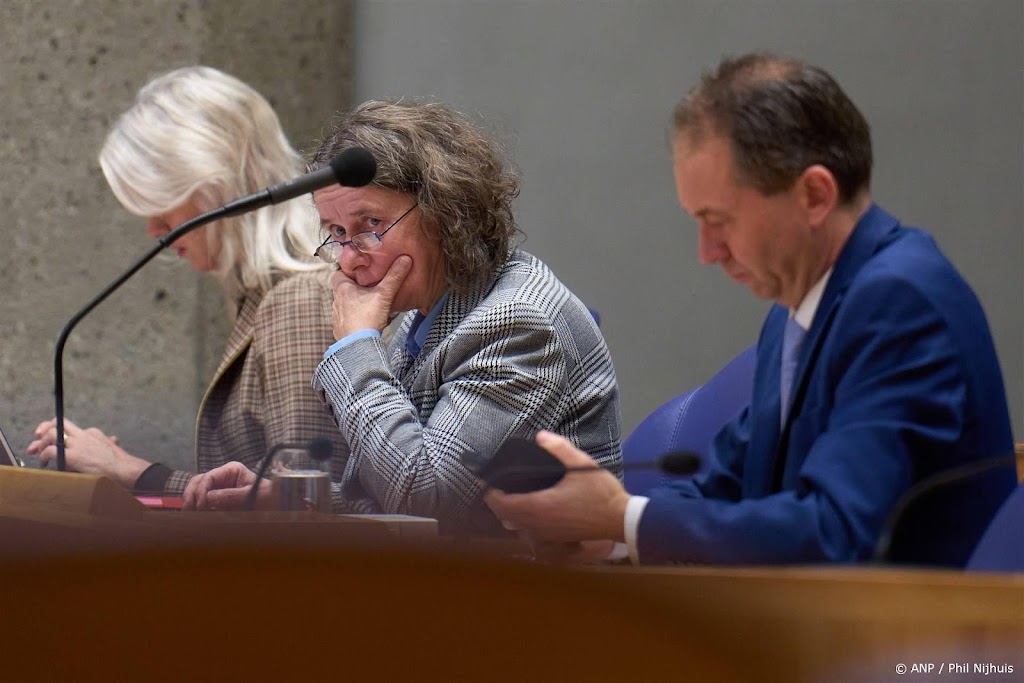Ondanks wens eigen coalitie wil kabinet niet aan migratiequotum