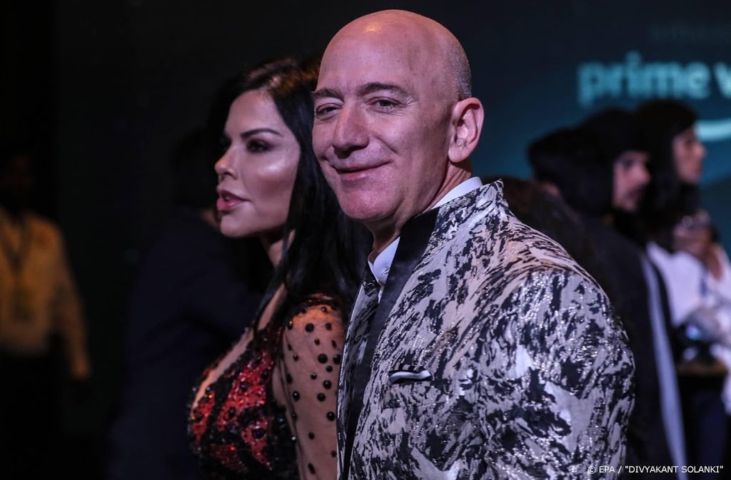 Jeff Bezos verkoopt voor 1,8 miljard dollar aan aandelen Amazon