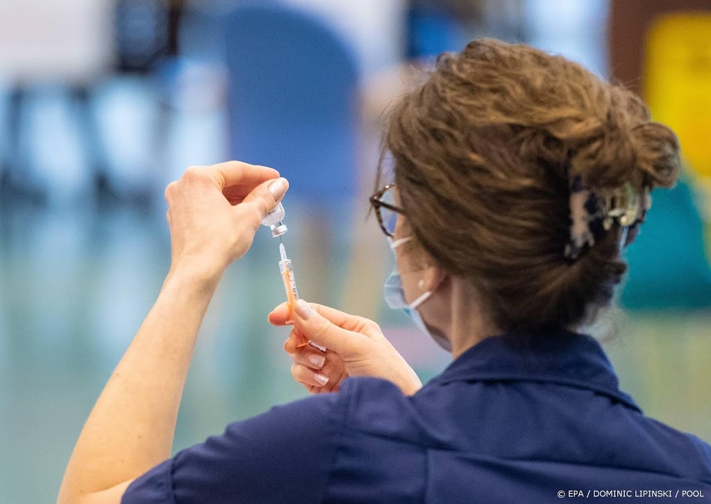 Vaccin AstraZeneca werkt volgens Oxford ook tegen Britse variant
