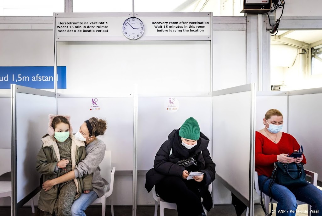 Meerdere vaccinatielocaties zondag dicht vanwege windstoten