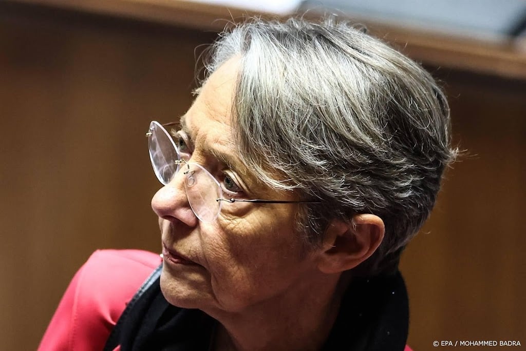 Franse premier past plan pensioenhervorming iets aan