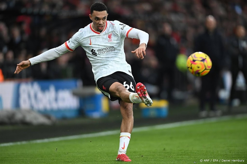 Slot mist Alexander-Arnold in halve finale League Cup