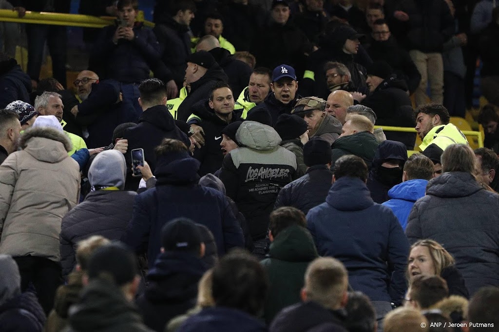 KNVB: na ongeregeldheden Vitesse niet alle cameraposities bemand