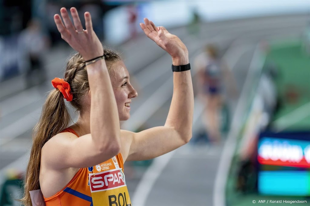 Estafettevrouwen prolongeren Europese titel 4x400 meter indoor