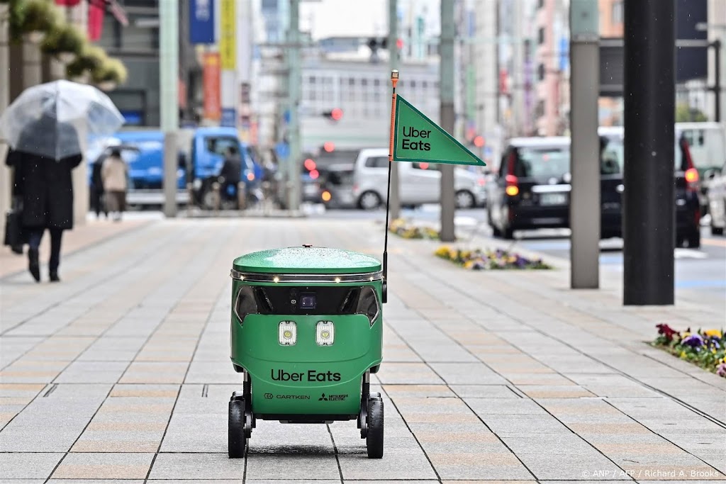 Uber Eats begint met robotbezorgdienst in Tokio