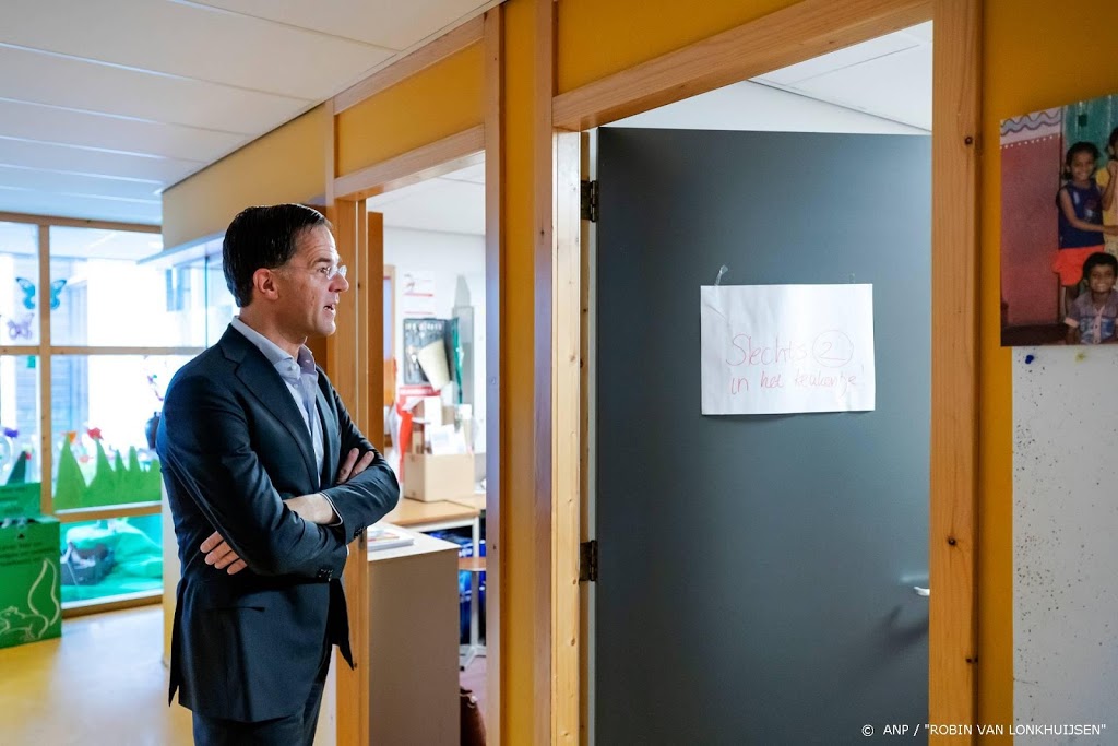 Rutte: meeste mensen volgden oproep, jammer van enkele ingrepen