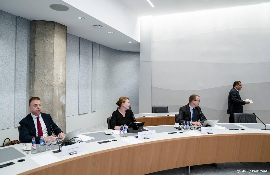 Kamer teleurgesteld over briefing mondkapjesdeal
