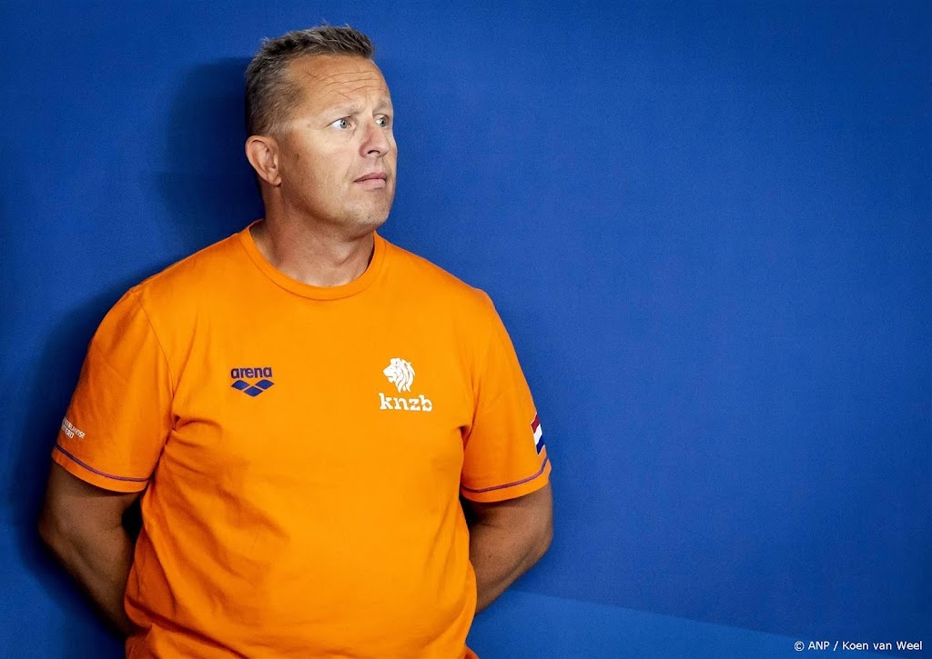 Zwembond ziet geen 'aantoonbaar' ongepast gedrag coach Faber