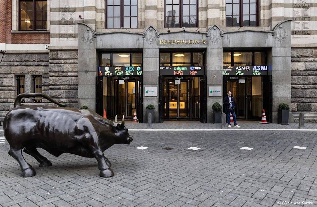 Chipfondsen beperken verlies AEX op Amsterdamse beurs