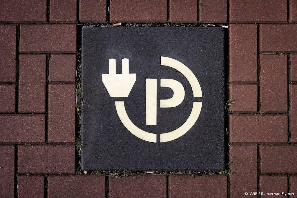 Aantal laadpunten elektrische auto's in jaar 30 procent gestegen