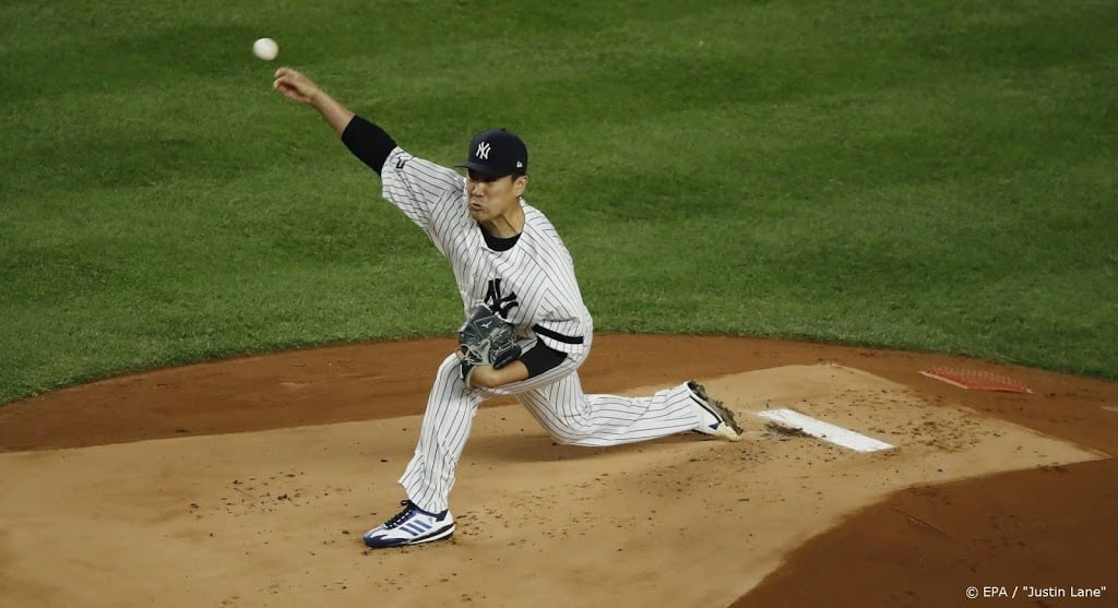 Honkballer New York Yankees in ziekenhuis na bal op hoofd