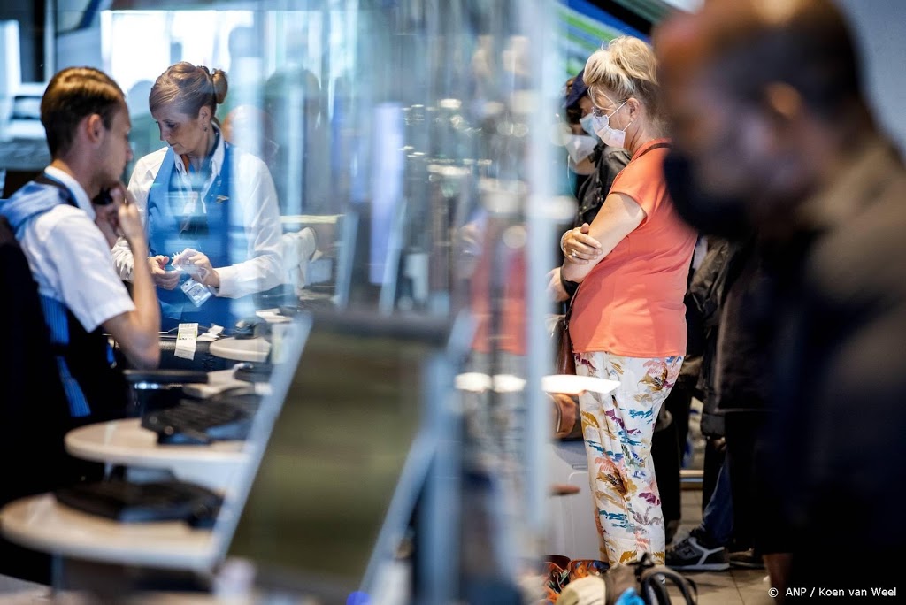 ‘Geen zorgen bij Nederlandse reizigers om Delta-variant’