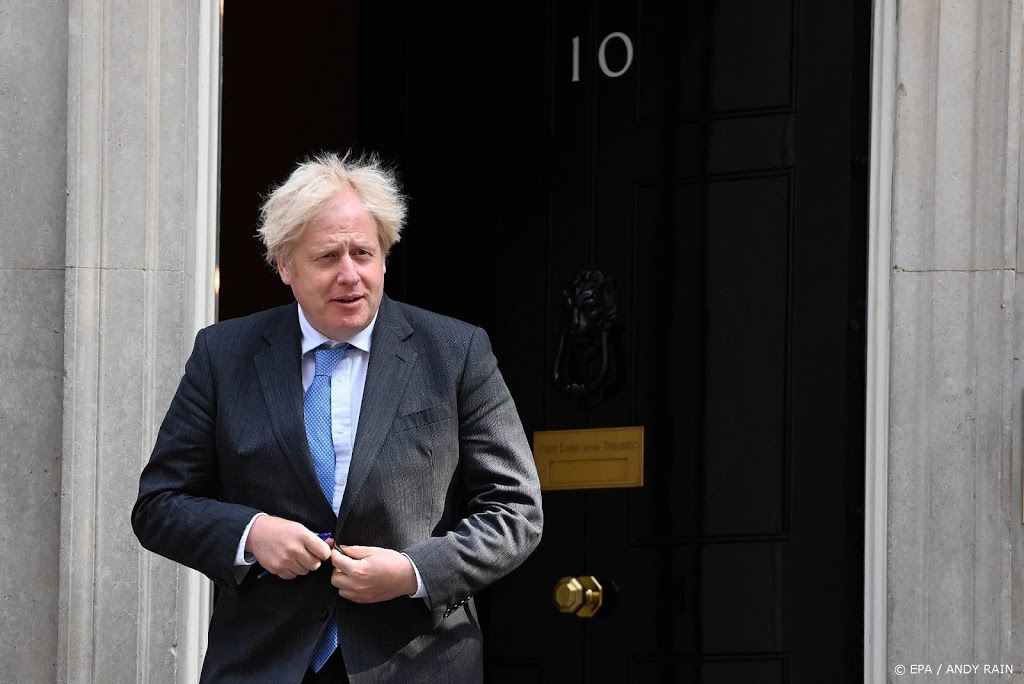 Engeland schrapt resterende coronamaatregelen over twee weken