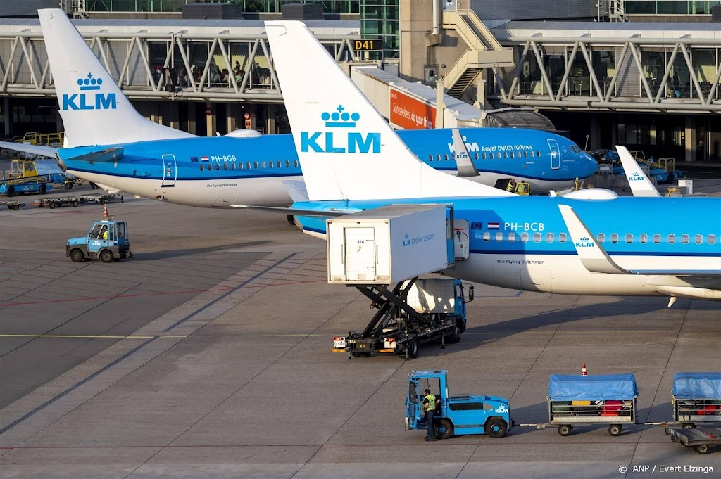 Schiphol: deel woensdag geen of nauwelijks vluchten mogelijk