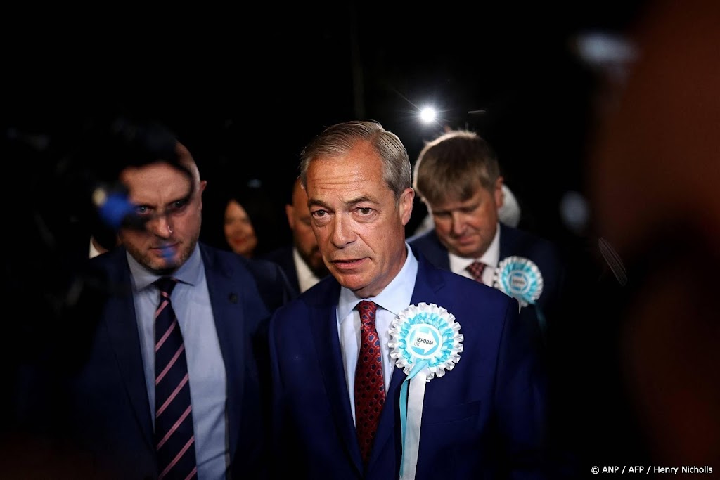 Nigel Farage bij achtste poging verkozen tot parlementariër VK