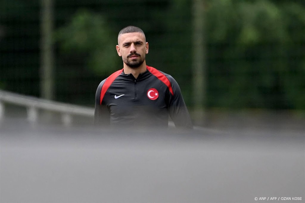 Turkse regering noemt schorsing voetballer Demiral onaanvaardbaar