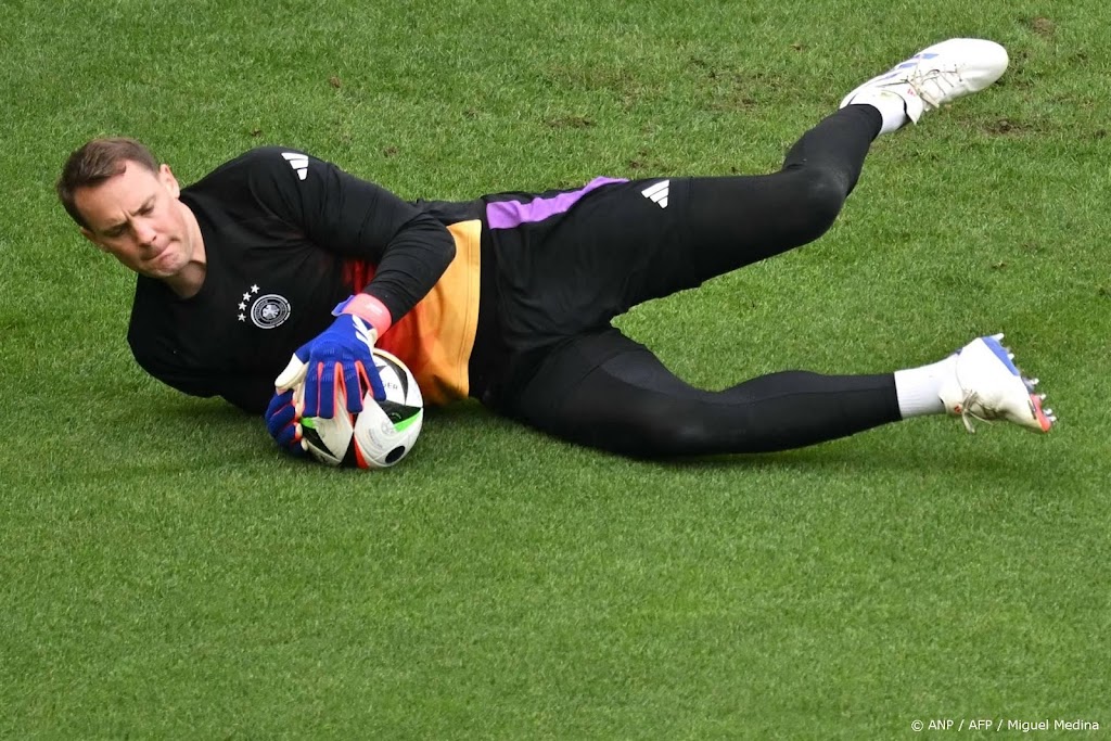 Neuer passeert Schweinsteiger met 39e duel op EK- of WK-eindronde
