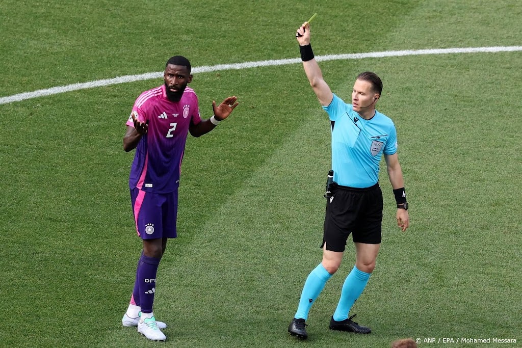 Duitser Rüdiger na tweede geel niet in eventuele halve finale EK