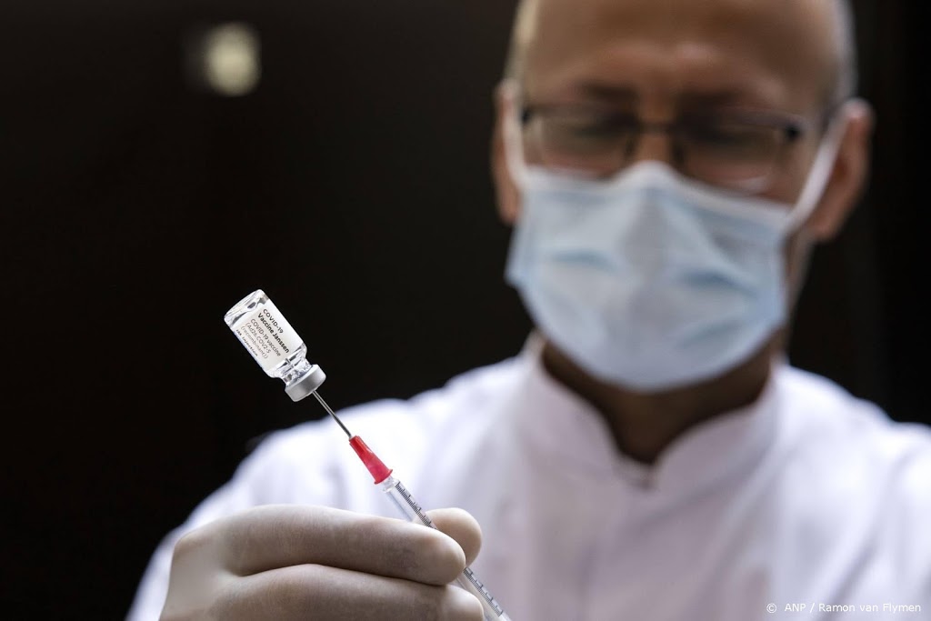 RIVM: coronavaccins beschermen tegen overdracht Alfa-variant