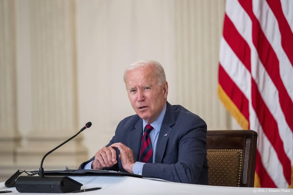 Biden wil naar helft verkochte auto's op schone energie in 2030