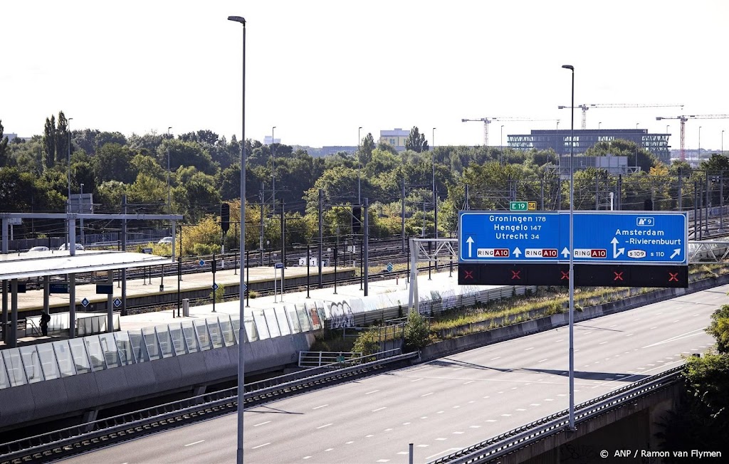 Extra reistijd op A4 en A10 door werkzaamheden bij Amsterdam Zuid