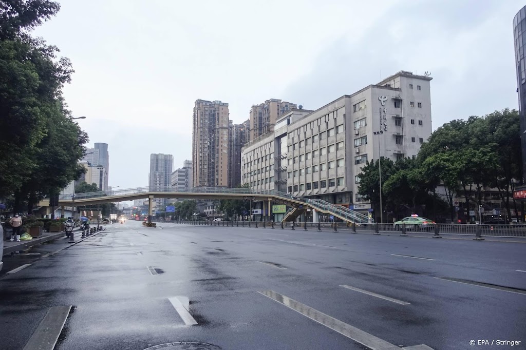 Chinese miljoenenstad Chengdu langer in lockdown vanwege corona