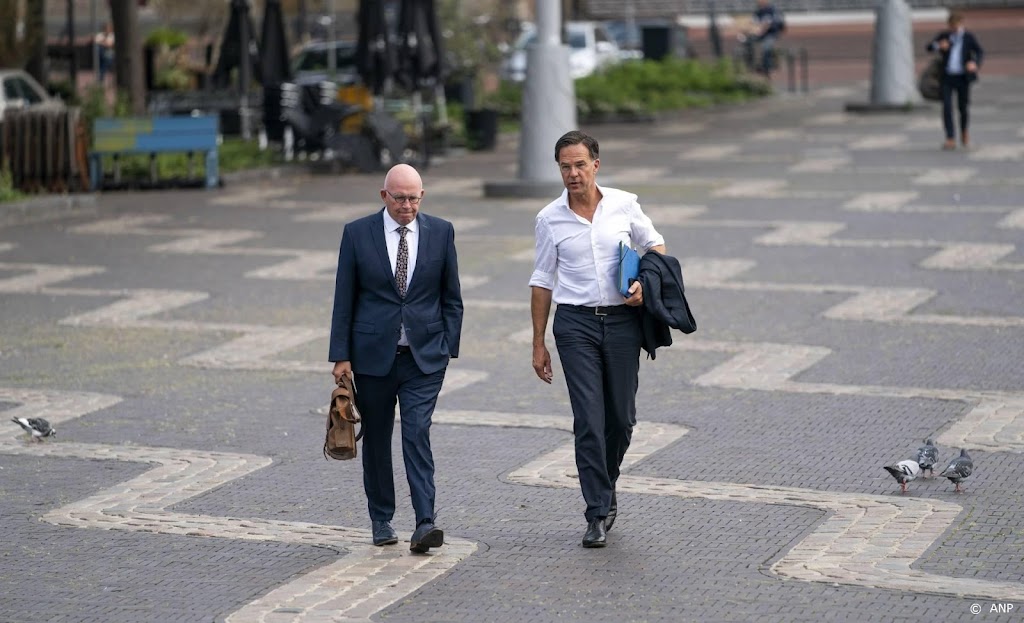Rutte: waardering voor Staghouwer, respect voor 'dappere besluit'