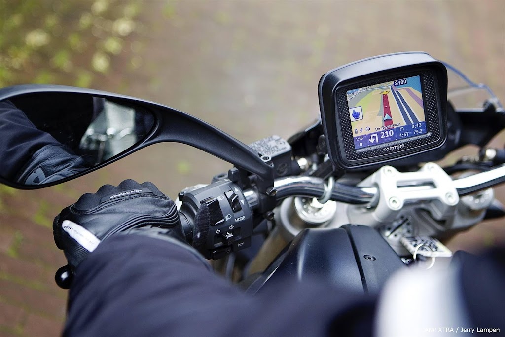 Motorfietsen steeds populairder, toename autoverkoop zwakt af