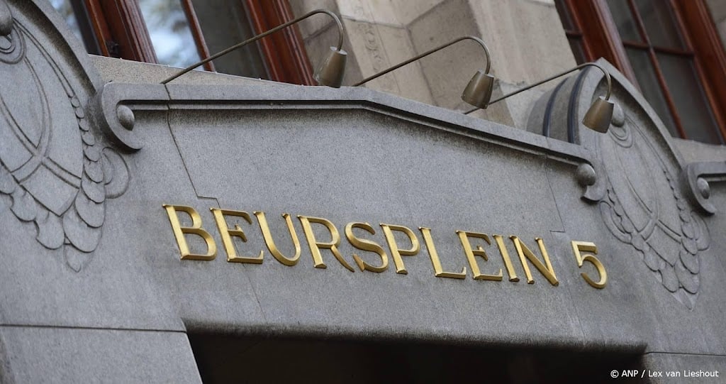 Meer vrouwelijke bestuurders en commissarissen bij beursbedrijven