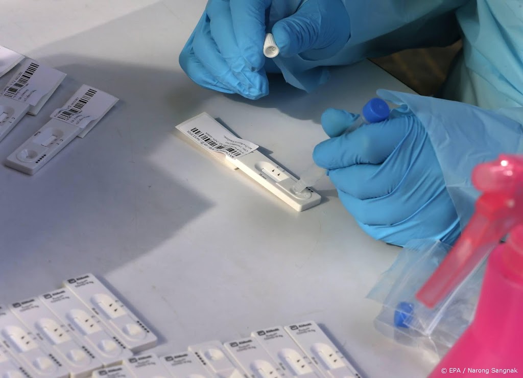 Omikron-ontdekker: voorlopers variant waren al lang aanwezig