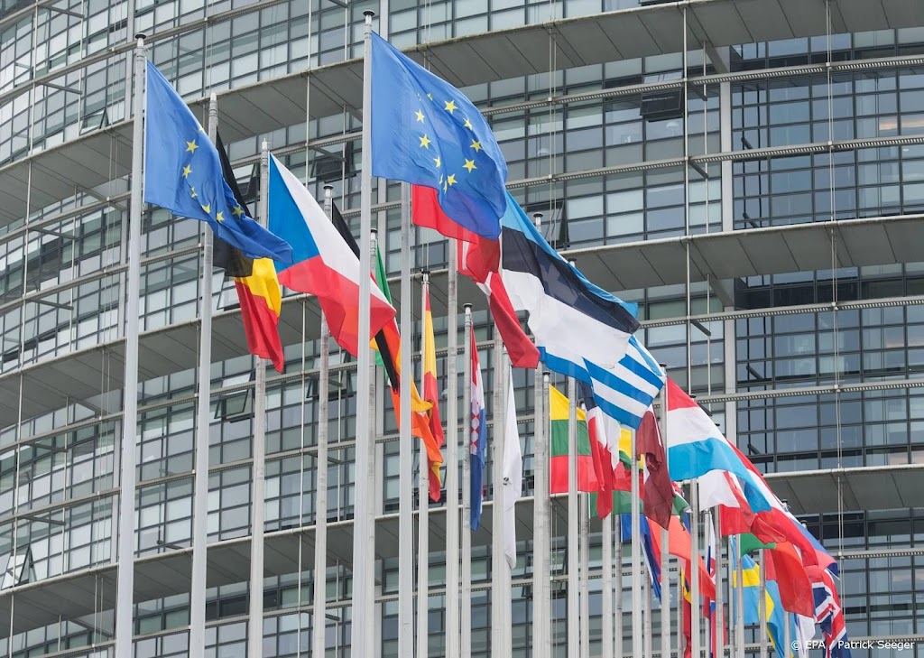 Dienstensector eurozone iets sterker gekrompen
