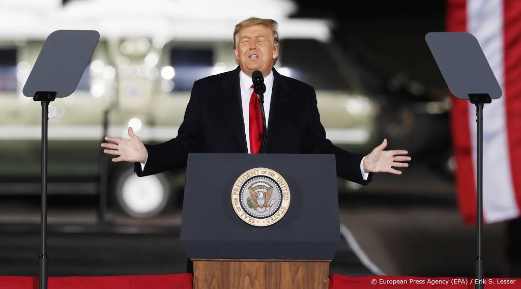 Trump blijft oproepen tot verzet tegen verkiezingsuitslag