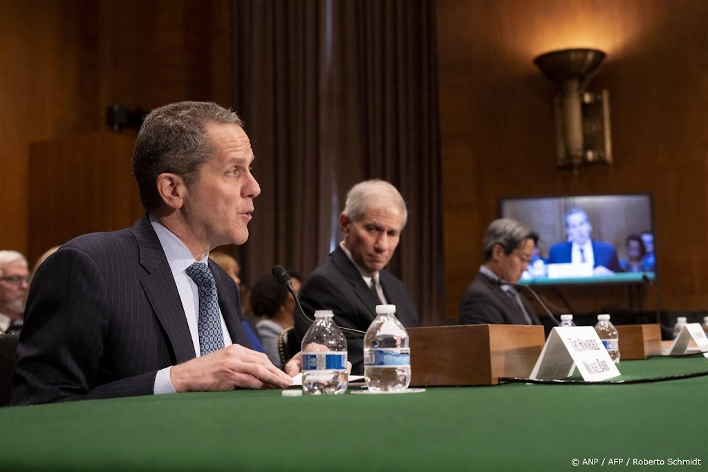 Vicevoorzitter Federal Reserve treedt vervroegd af