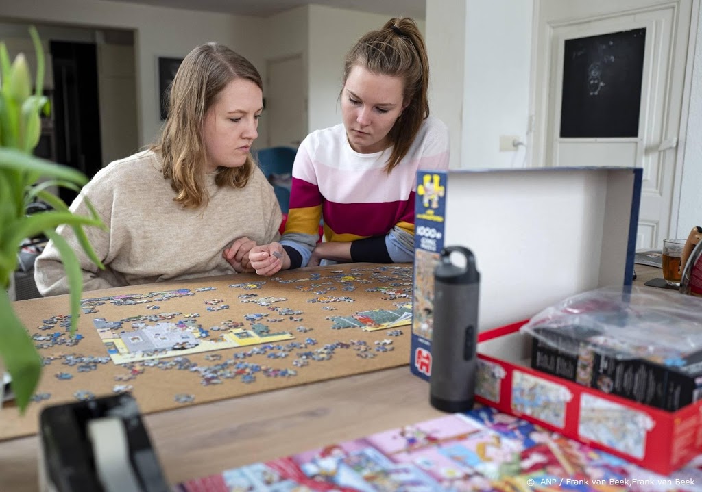 '82 procent van de jongeren zit tegen een burn-out aan'